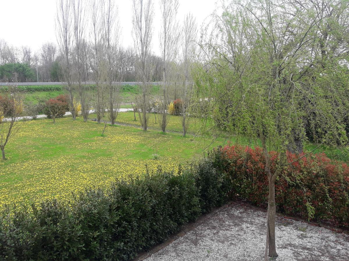 Agriturismo Al Navile Malalbergo Luaran gambar