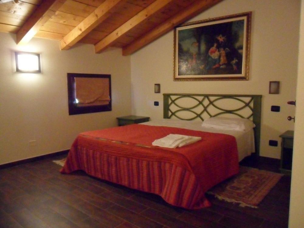 Agriturismo Al Navile Malalbergo Bilik gambar